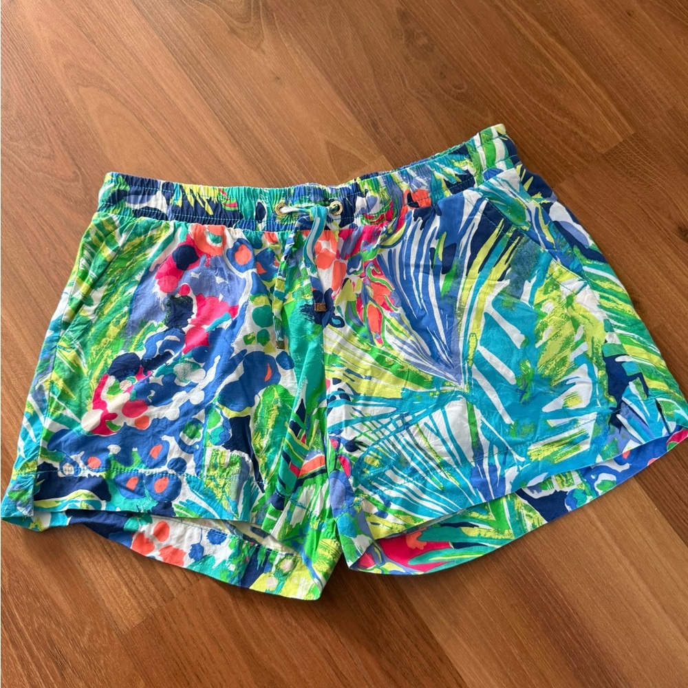 Lilly Pulitzer Blue & Green Shorts Vibrant Design